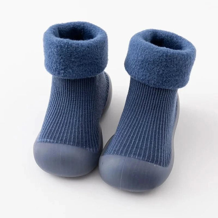 BowLift | Non-slip & warm for little explorers