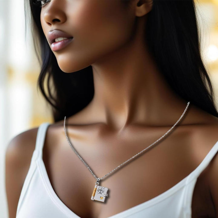 BowLift | Memory Bookhanger Necklace – Symbolic Jewelry with Loving Message