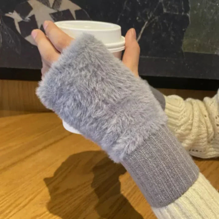 Unisex Fleece Fingerless Gloves – Warm, Soft and Functional | Bowlift