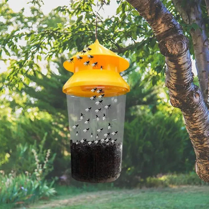 BowLift | Reusable Outdoor Hanging Fly Trap