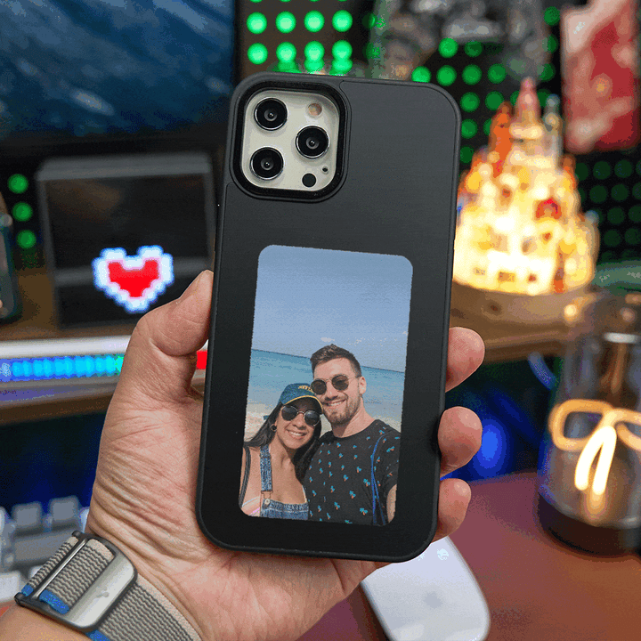 MemoryDisplay Case – Personalize your Phone with Photos Bowlift