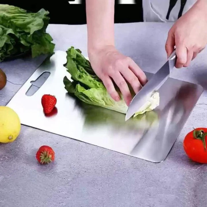 BowLift | Titanium Cutting Board