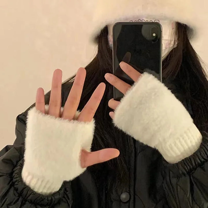 Unisex Fleece Fingerless Gloves – Warm, Soft and Functional | Bowlift
