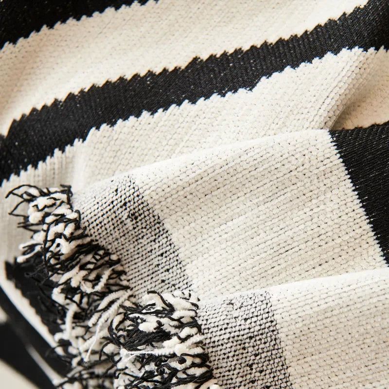 BowLift | CozyHaven Boho Blanket