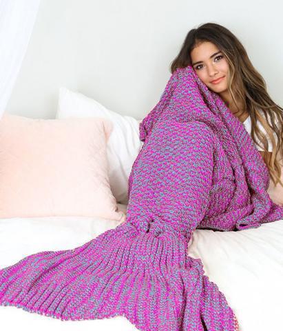 The Amazing Mermaid Blanket - w/ Free Shipping! | Bowlift
