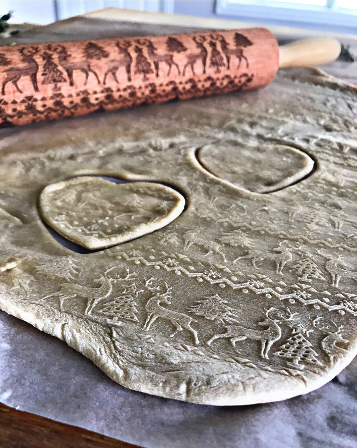 Embossed Holiday Rolling Pins | Bowlift