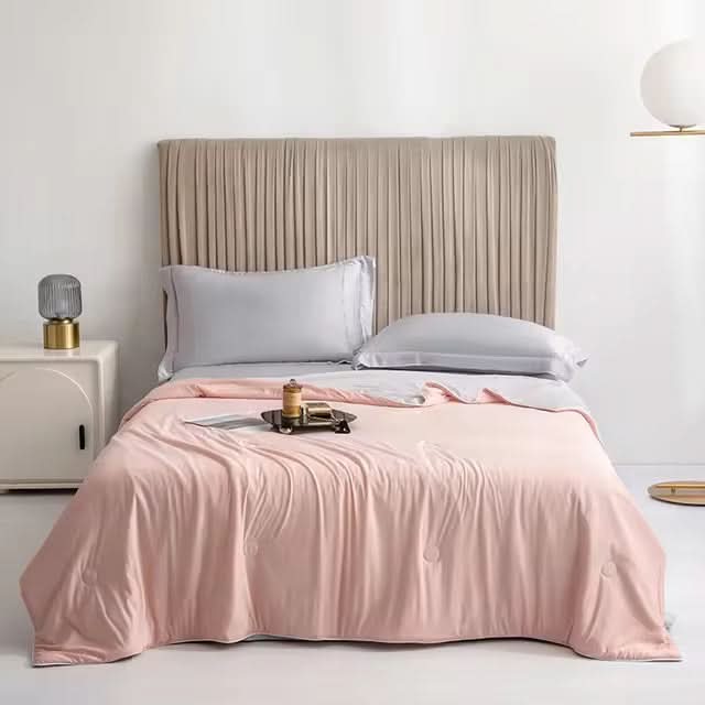 BowLift | CLIA - Airy Cooling Blanket