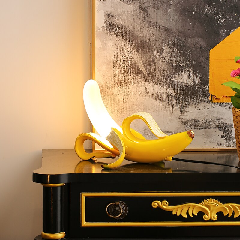 BowLift | Banana Lights Table Lamp - Elegant Art Deco Table Lamp