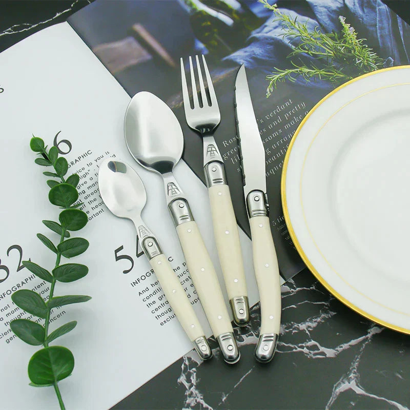 BowLift | IvoryElegance – Luxury Laguiole Cutlery Set with Timeless Style