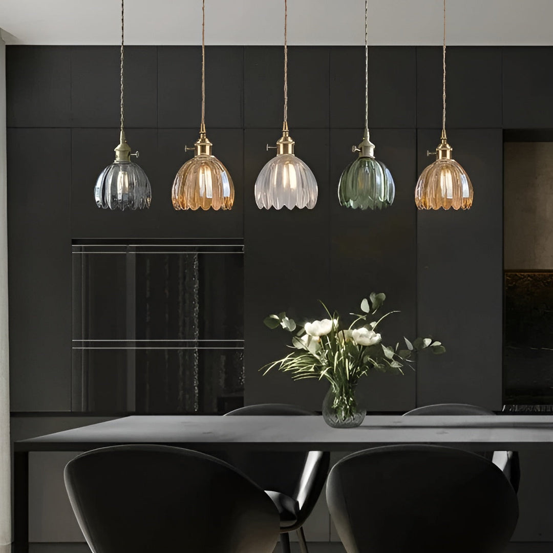 Pendant light with flower glass – Japanese design for cozy rooms | Bowlift
