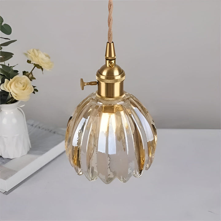Pendant light with flower glass – Japanese design for cozy rooms | Bowlift