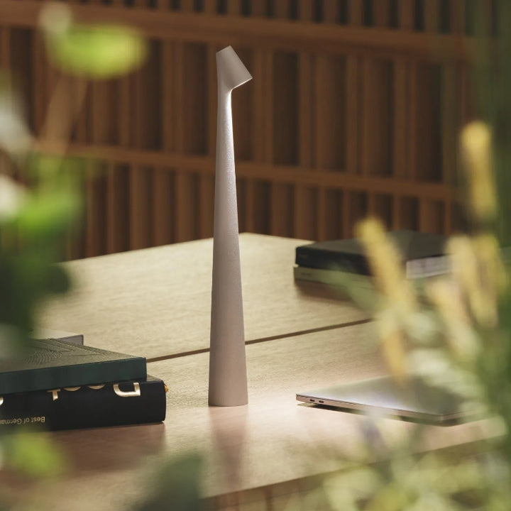 BowLift | Sculpting Table Lamp Wireless LED Lamp Solid Aluminium 10000mAh Battery 3-Level Dimming CRI 90 USB-C Charging Port Warm White 2700K