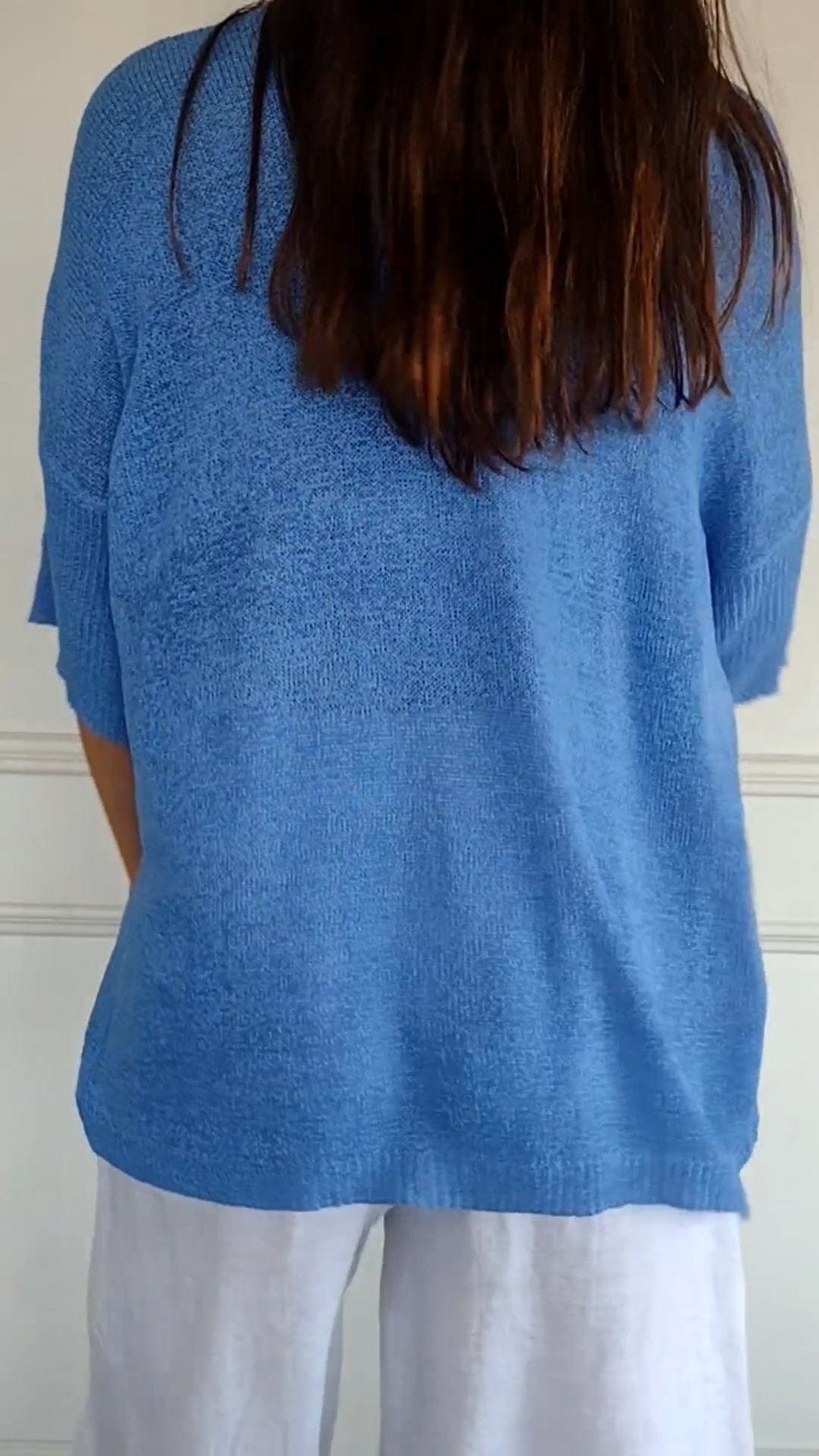 BowLift | Smoothly knitted Sanbergs with V-neck