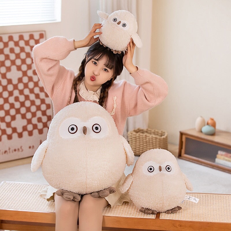 BowLift | Biege Shocked Chonky Owl Plushie