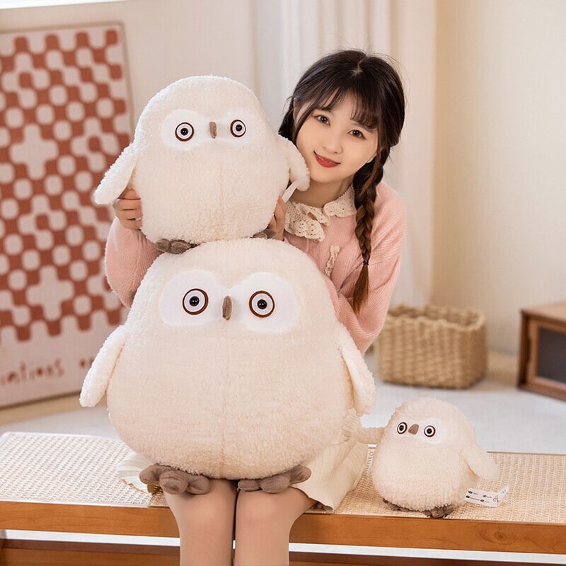 BowLift | Biege Shocked Chonky Owl Plushie