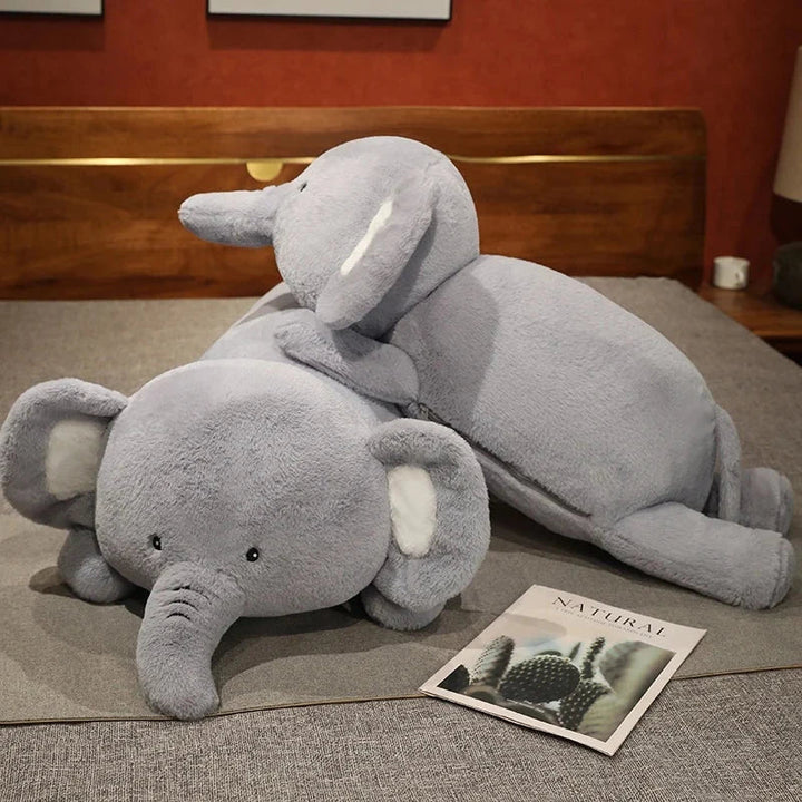 BowLift | Fluffy Laying Elephant Family