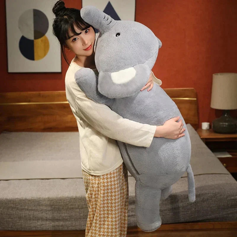 BowLift | Fluffy Laying Elephant Family