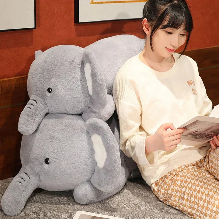 BowLift | Fluffy Laying Elephant Family
