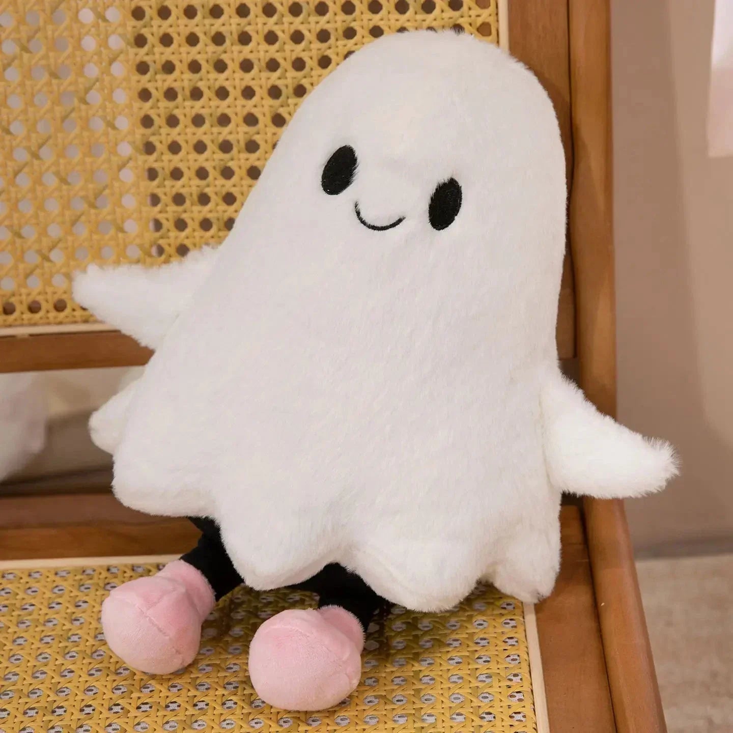 BowLift | Gigi the Friendly Ghost Plush