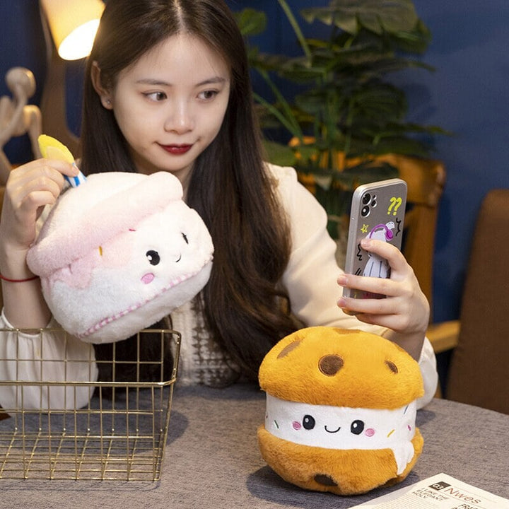 BowLift | Kawaii Cake Plushie Strawberry Fruit Muffin Bakery Plushies
