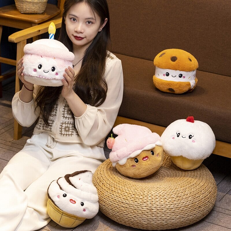 BowLift | Kawaii Cake Plushie Strawberry Fruit Muffin Bakery Plushies
