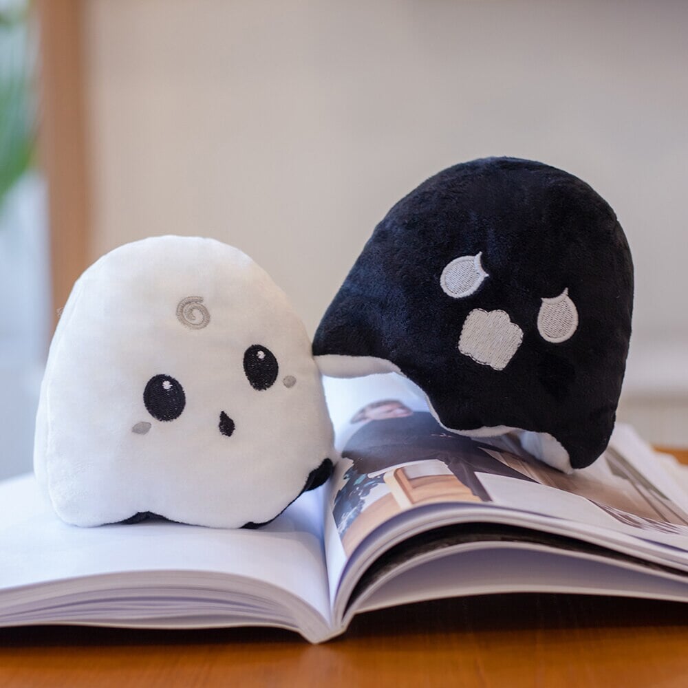 BowLift | Small Reversible Ghost Plushies