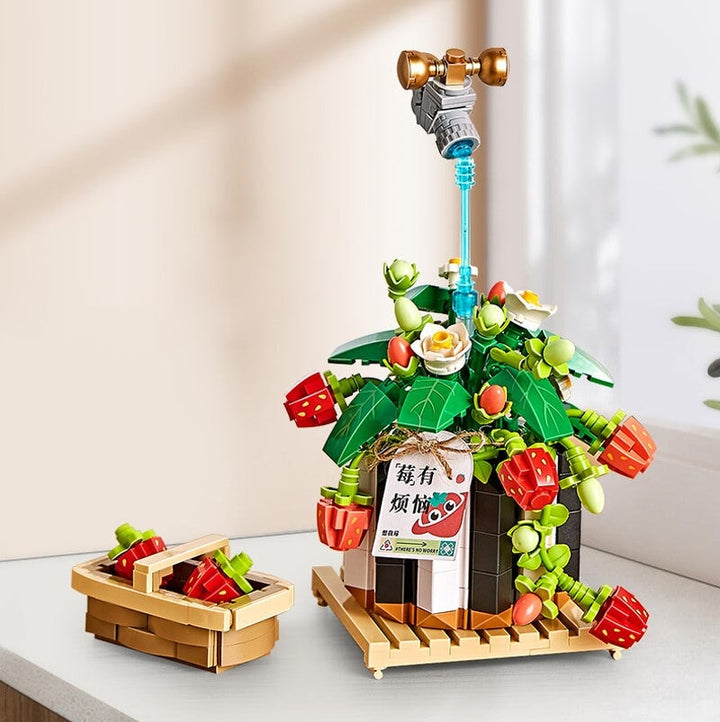 BowLift | Strawberry Pot & Red Flower Micro Building Blocks