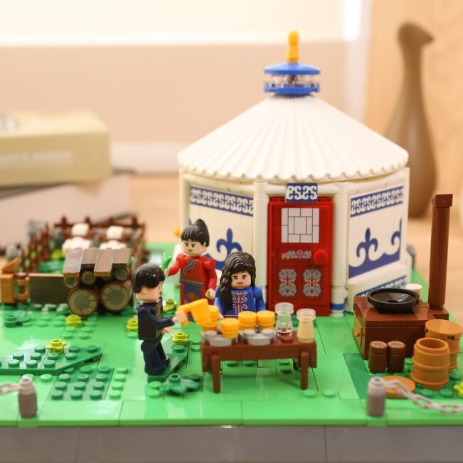 BowLift | Traditional Mongolian Ger Building Blocks
