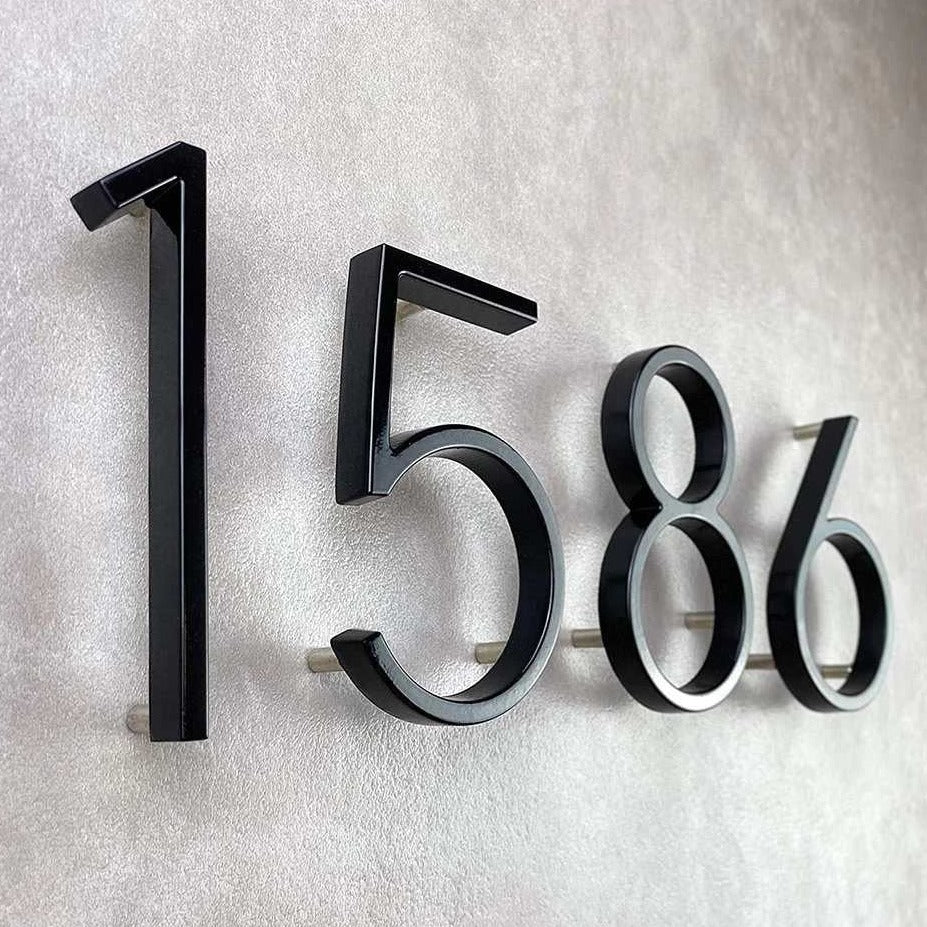 BowLift | Hannah Black House Numbers