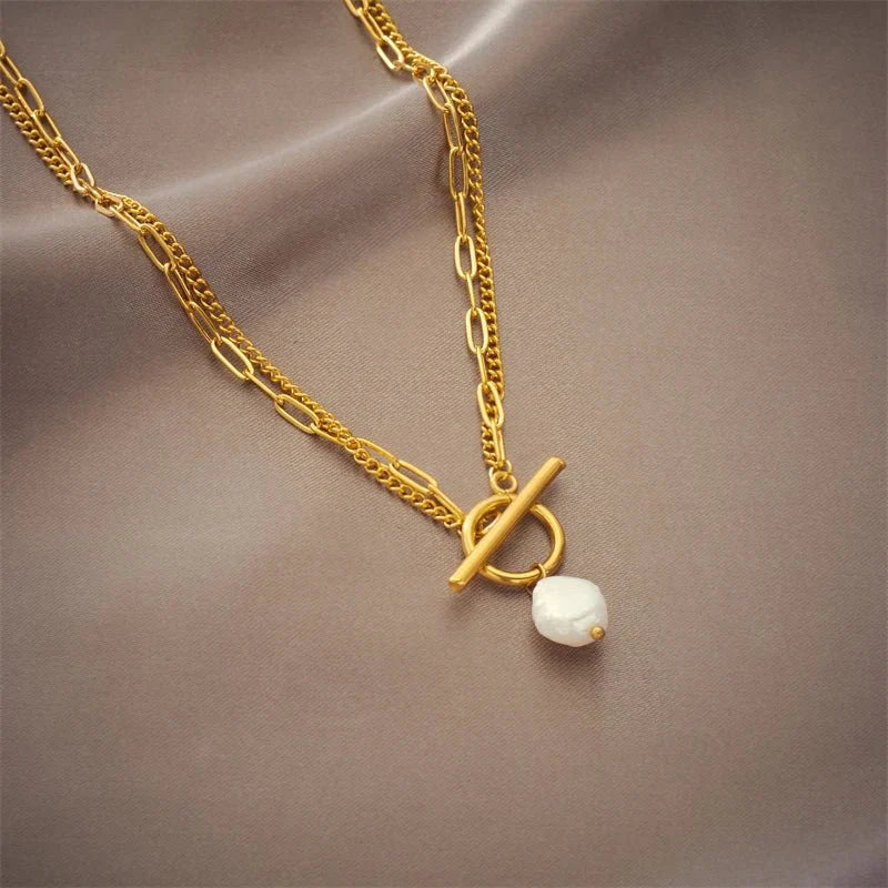 BowLift | Layered Pearl Circle Clasp Necklace