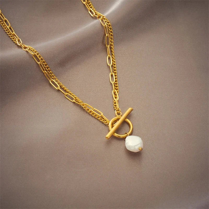BowLift | Layered Pearl Circle Clasp Necklace