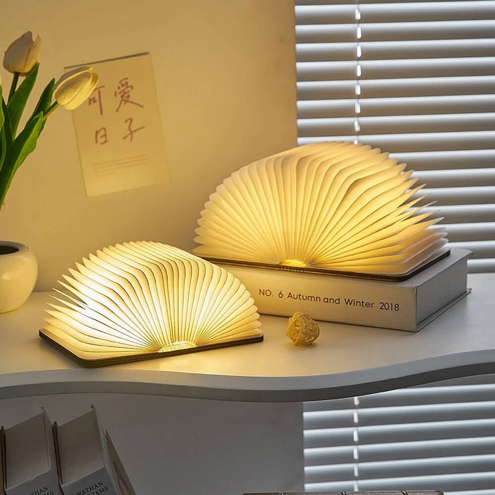 BowLift | LED book table lamp