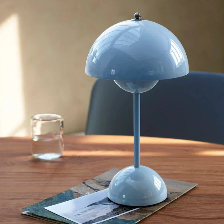 BowLift | LED Table Lamp - MoonGlow