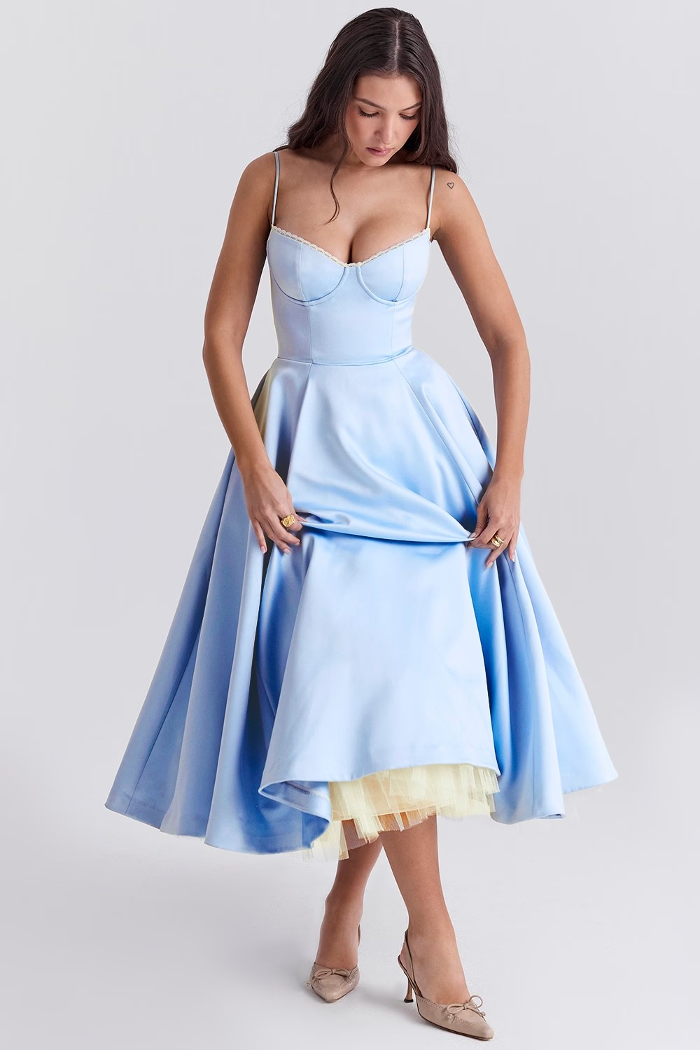 BowLift | Vivienne Feminine Flowy Comfort