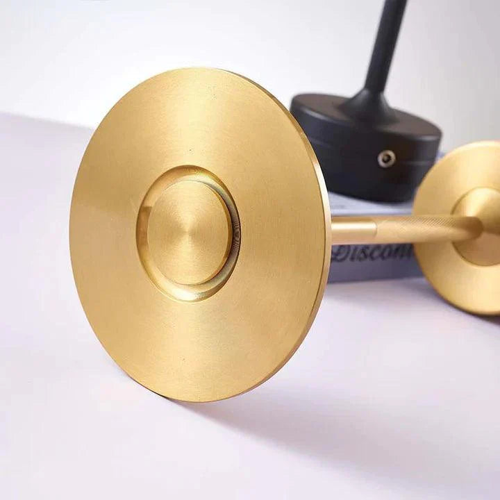BowLift | Stylish lamp that you can charge wirelessly!