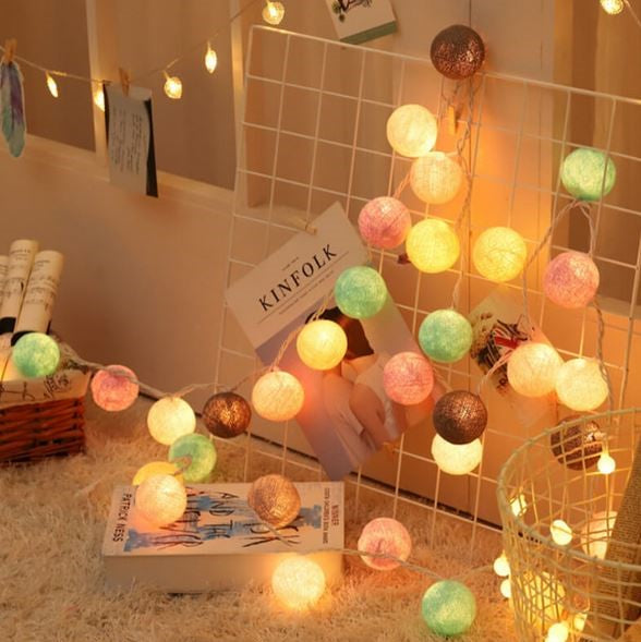 BowLift | LumiBall - Fun Cotton Light-Up Ball String Lights