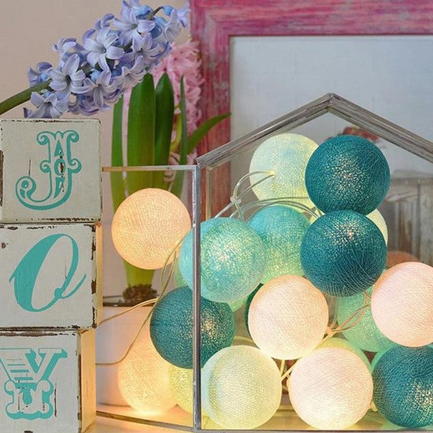 BowLift | LumiBall - Fun Cotton Light-Up Ball String Lights