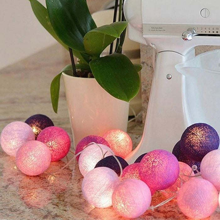 BowLift | LumiBall - Fun Cotton Light-Up Ball String Lights