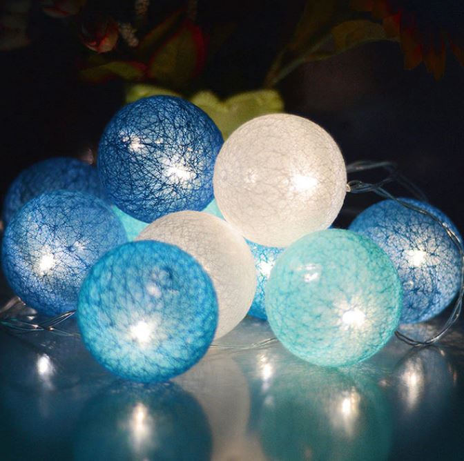 BowLift | LumiBall - Fun Cotton Light-Up Ball String Lights