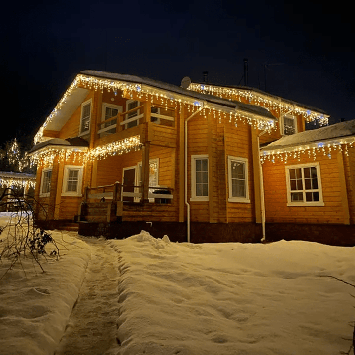 BowLift | LUMICURTAIN – LED Garden Curtains for Sparkling Outdoor Ambiance