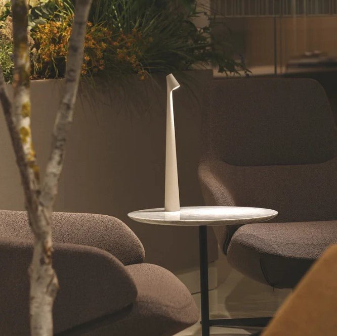 Bright portable table lamp Bowlift