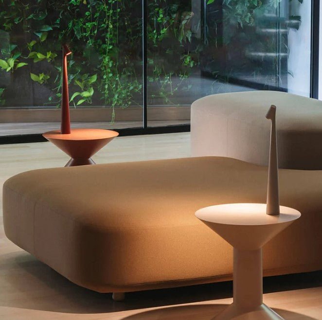 Bright portable table lamp Bowlift