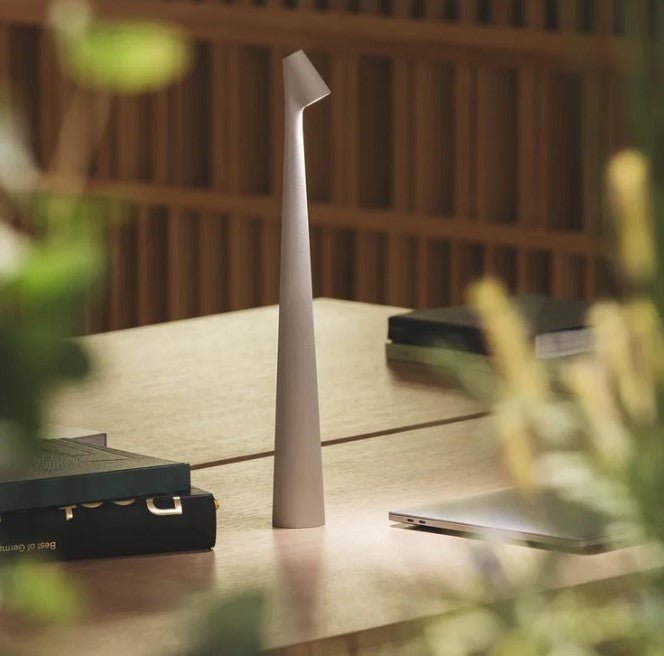 Bright portable table lamp Bowlift