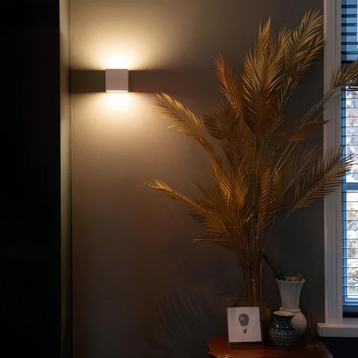 BowLift | Waterproof light with intelligent sensor