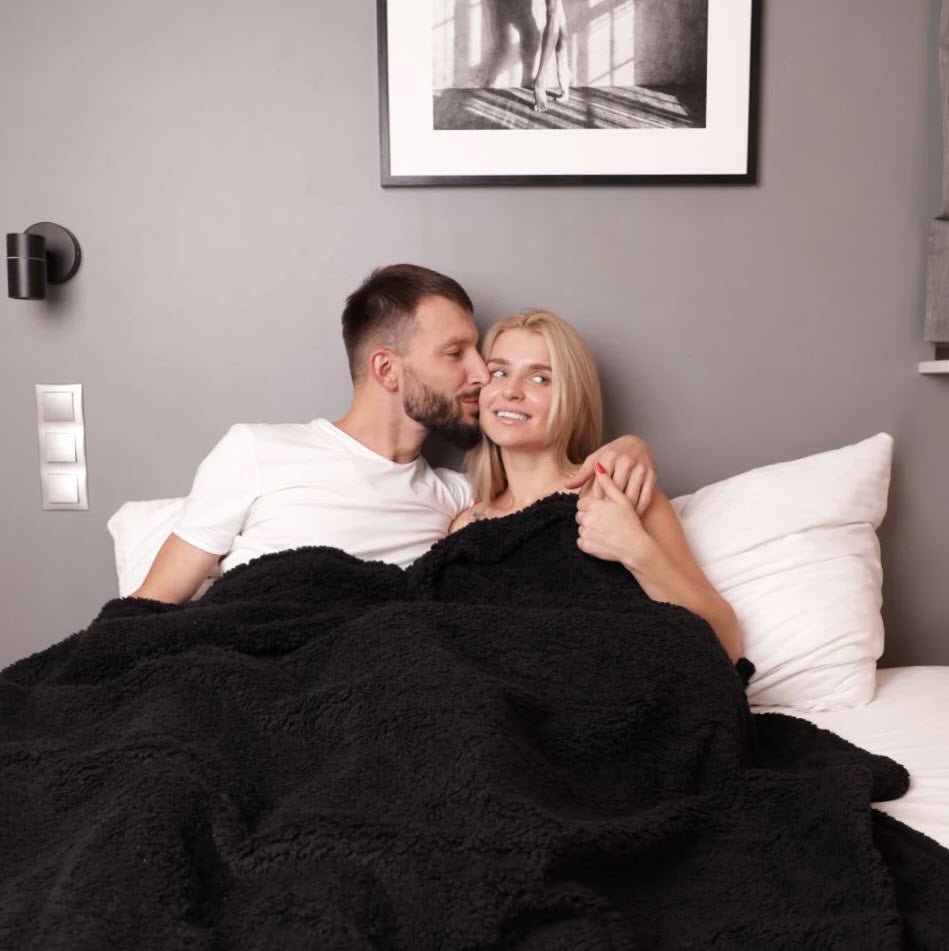 BowLift | LuvGuard Waterproof Blanket – Soft, Breathable Protection for Worry-Free Sleep