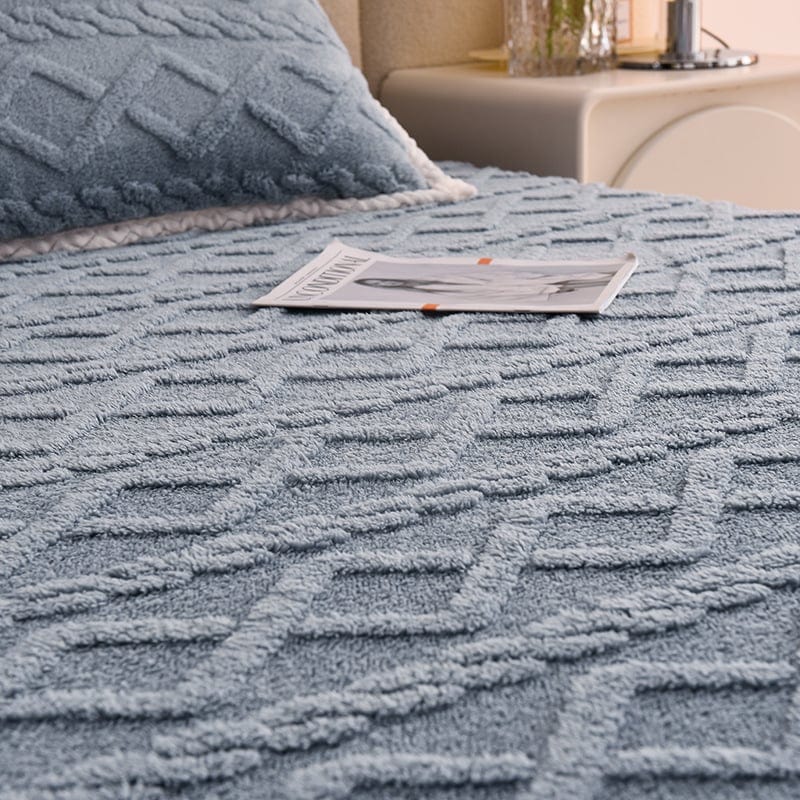 BowLift | Velvet Fitted Bed Sheet Set with Elastic