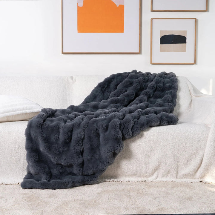 BowLift | Plush Faux Fur Throw Blanket