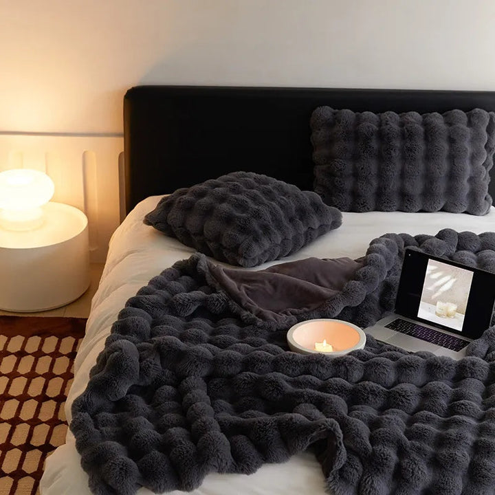 BowLift | Plush Faux Fur Throw Blanket