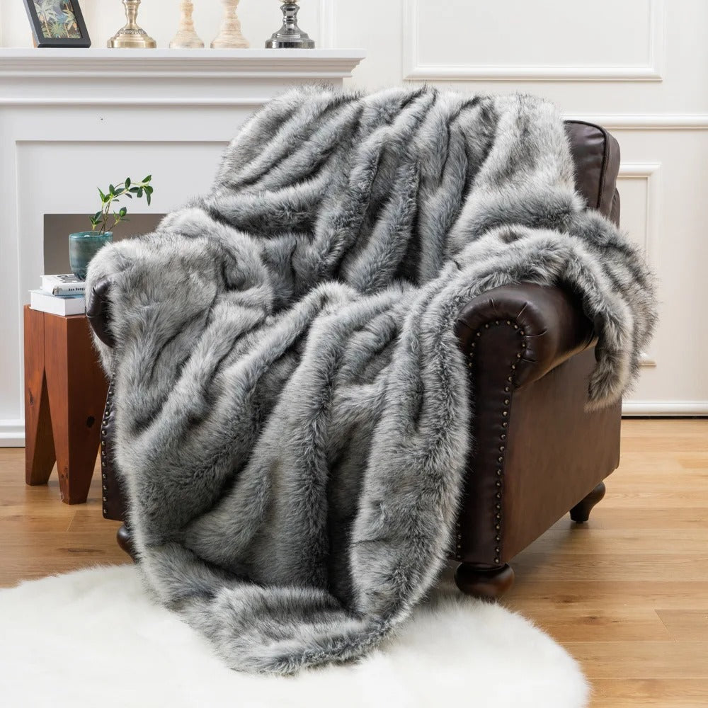 BowLift | Luxury Pattern Faux Fur Blanket Soft and Elegant