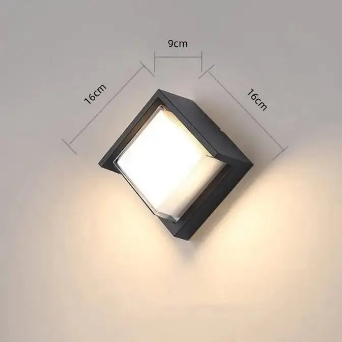 Weather-resistant LED outdoor lighting – Smart Motion Sensor | Bowlift